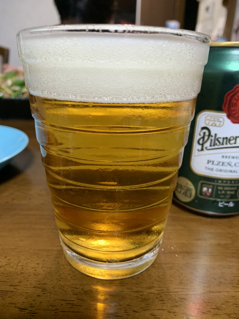ピルスナー・ウルケル（Pilsner Urquell） | そのビール、飲んでみた